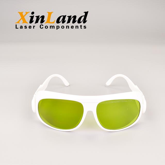 1070nm Fiber Laser Safety Glasses OD4+ VLT60 Green Lens Protective