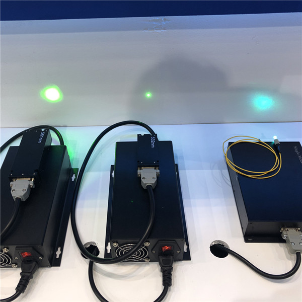 Fiber Coupled RGB 635nm 520nm 450nm DPSS Laser Module